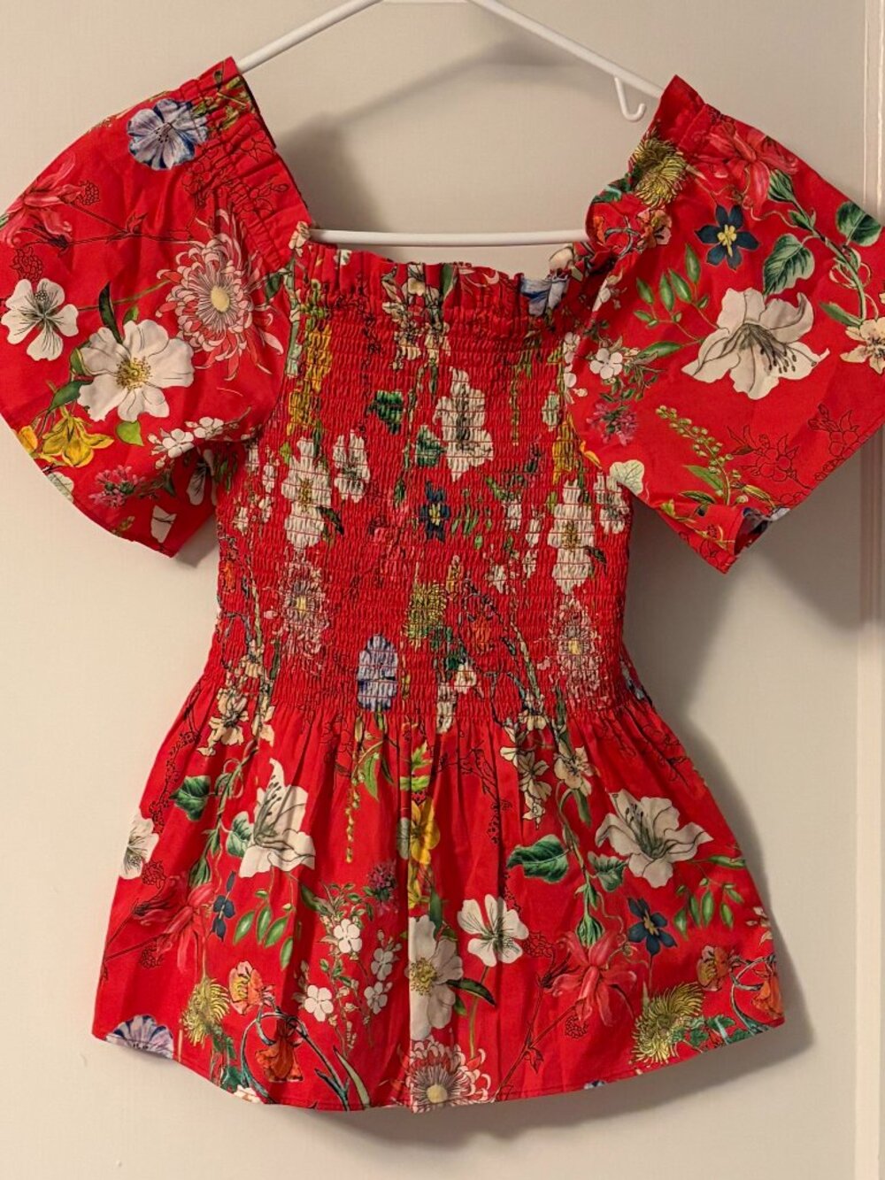Parker New York red floral smocked off-the-shoulder blouse size medium